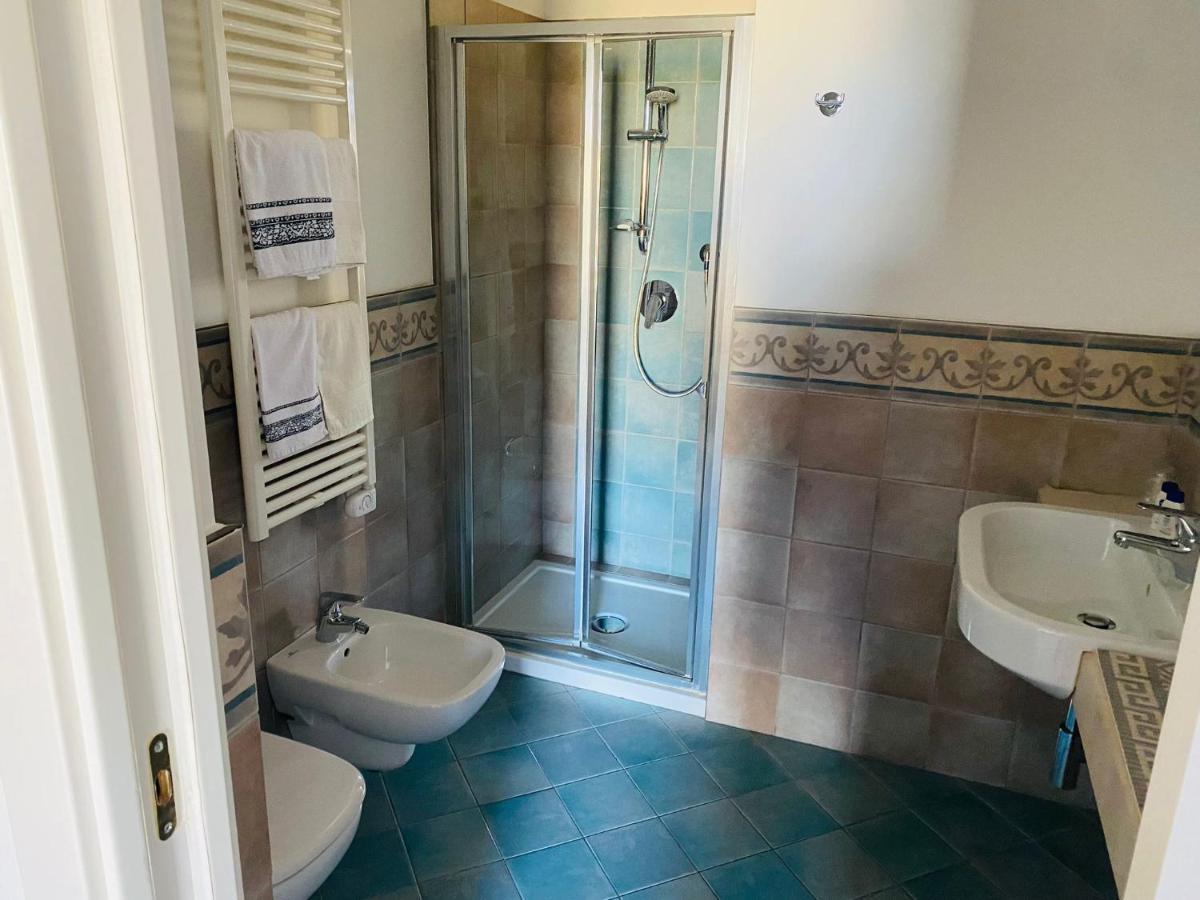 Отель Residenza In Piazzetta Васто Экстерьер фото